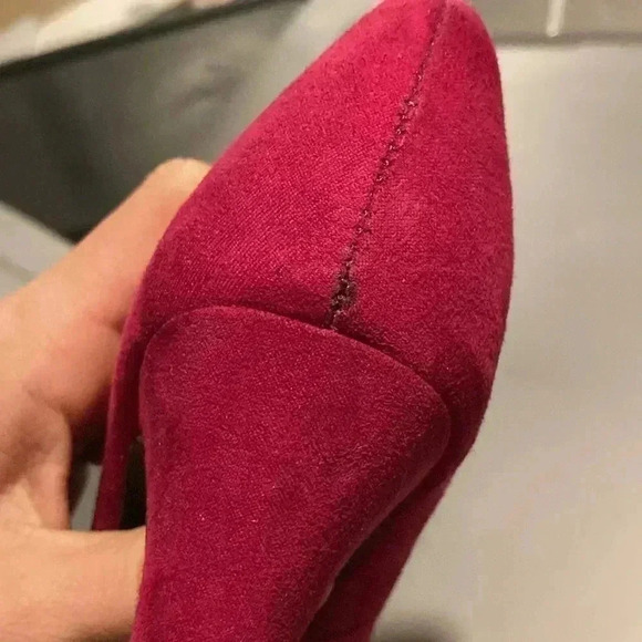 Heels - Picture 8 of 9